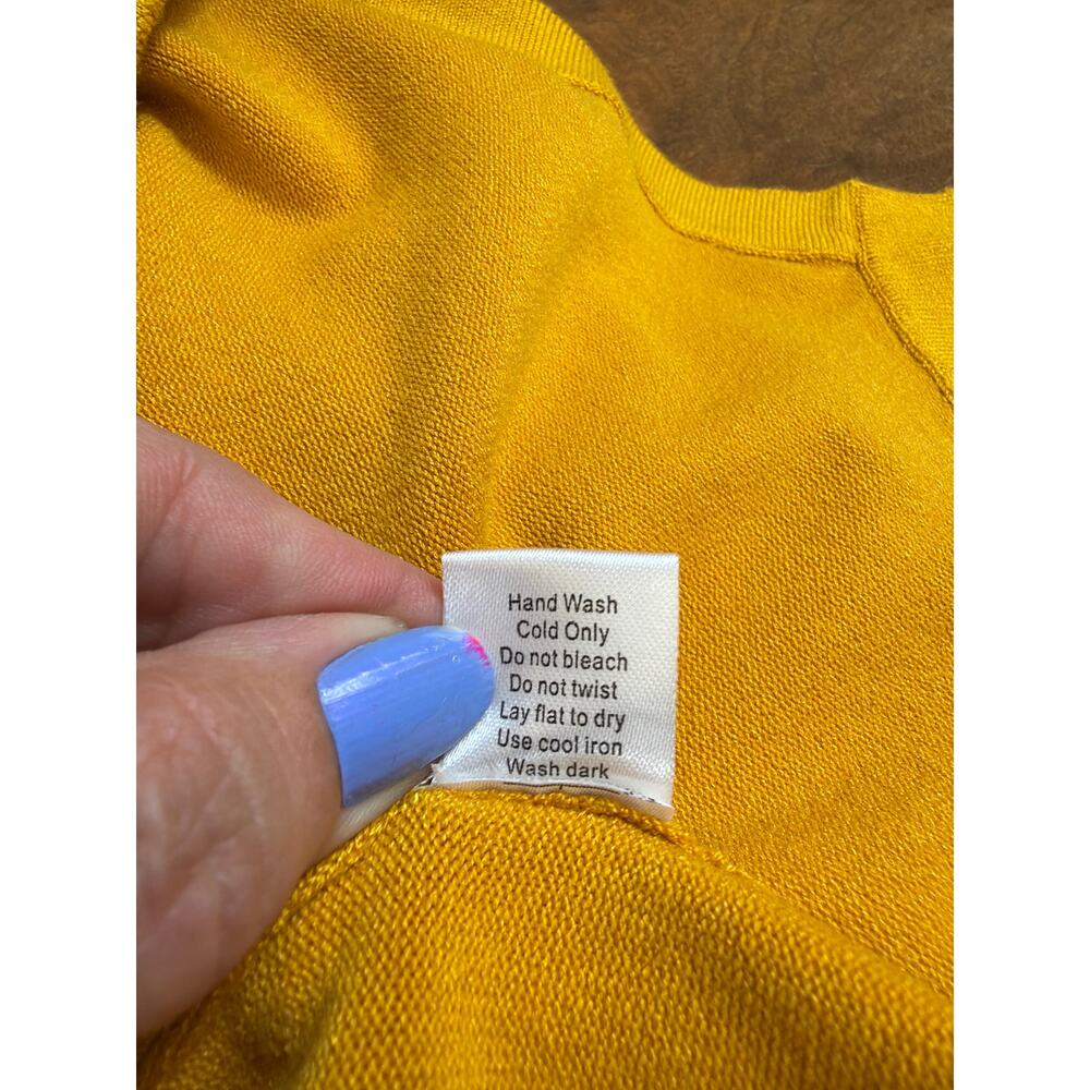 NWT Effie's Heart XS Yellow Gibson Vest Button Front High-Low Sleeveless Top - Picture 9 of 10